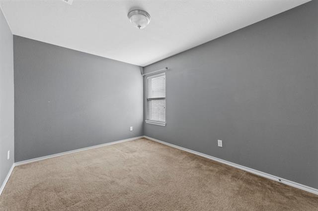 Building Photo - 5533 Grenada Dr