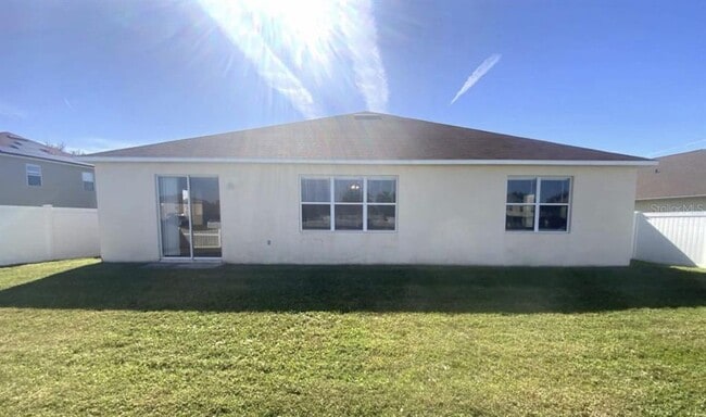 Building Photo - 117 Emily Ln