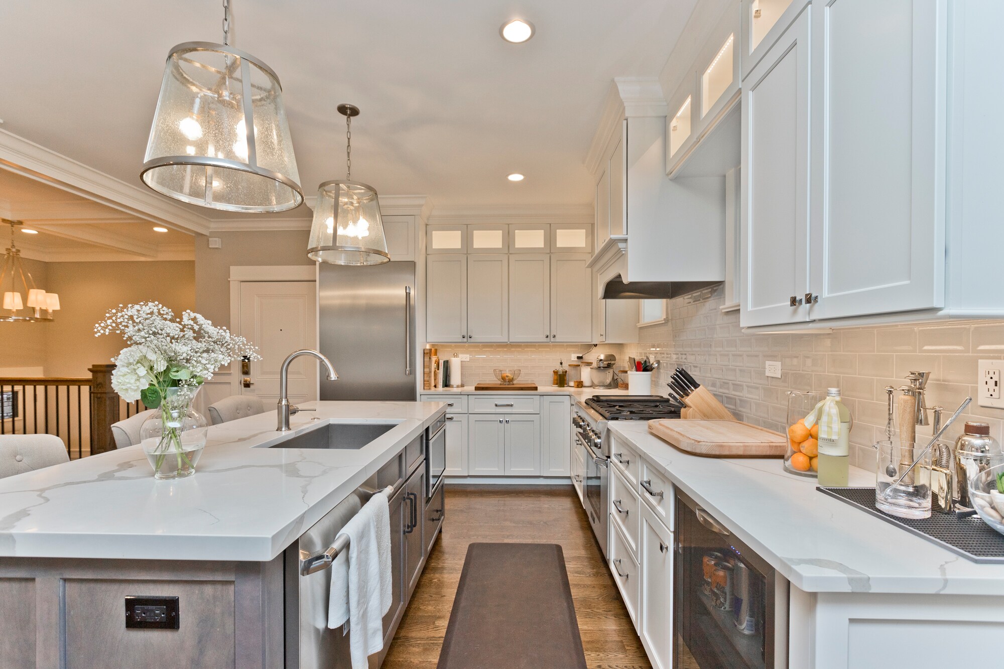 Building Photo - 4753 N Hamilton Ave