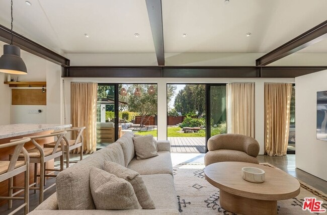 Building Photo - 28036 Sea Ln Dr