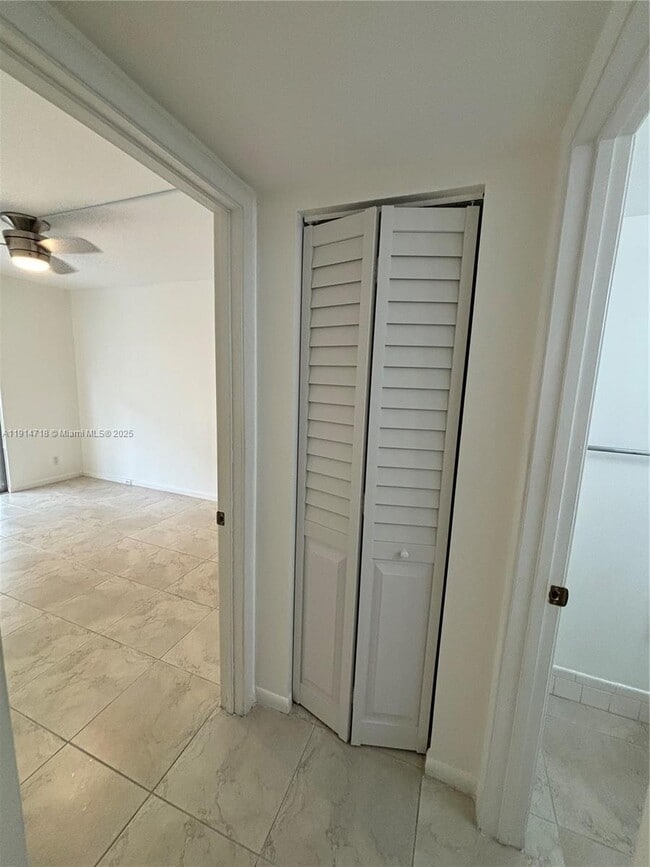 Building Photo - 251 SW 132nd Way