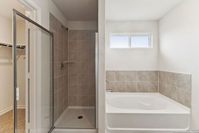 Building Photo - 22811 Tee Shot