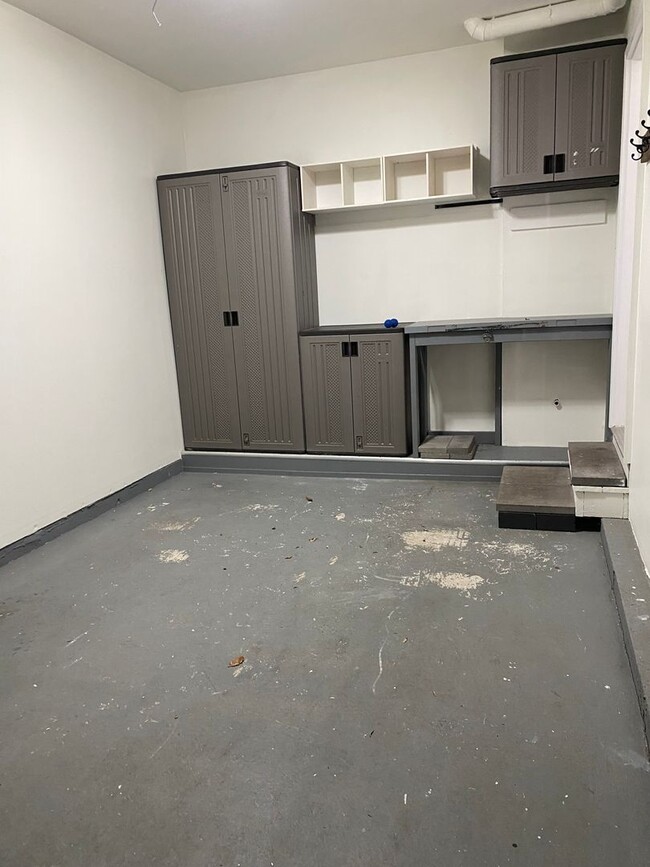 Building Photo - House for Rent in Kennett Square