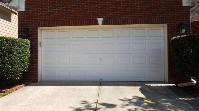 Building Photo - 4 Bedroom Single Family Rental in Great Du...