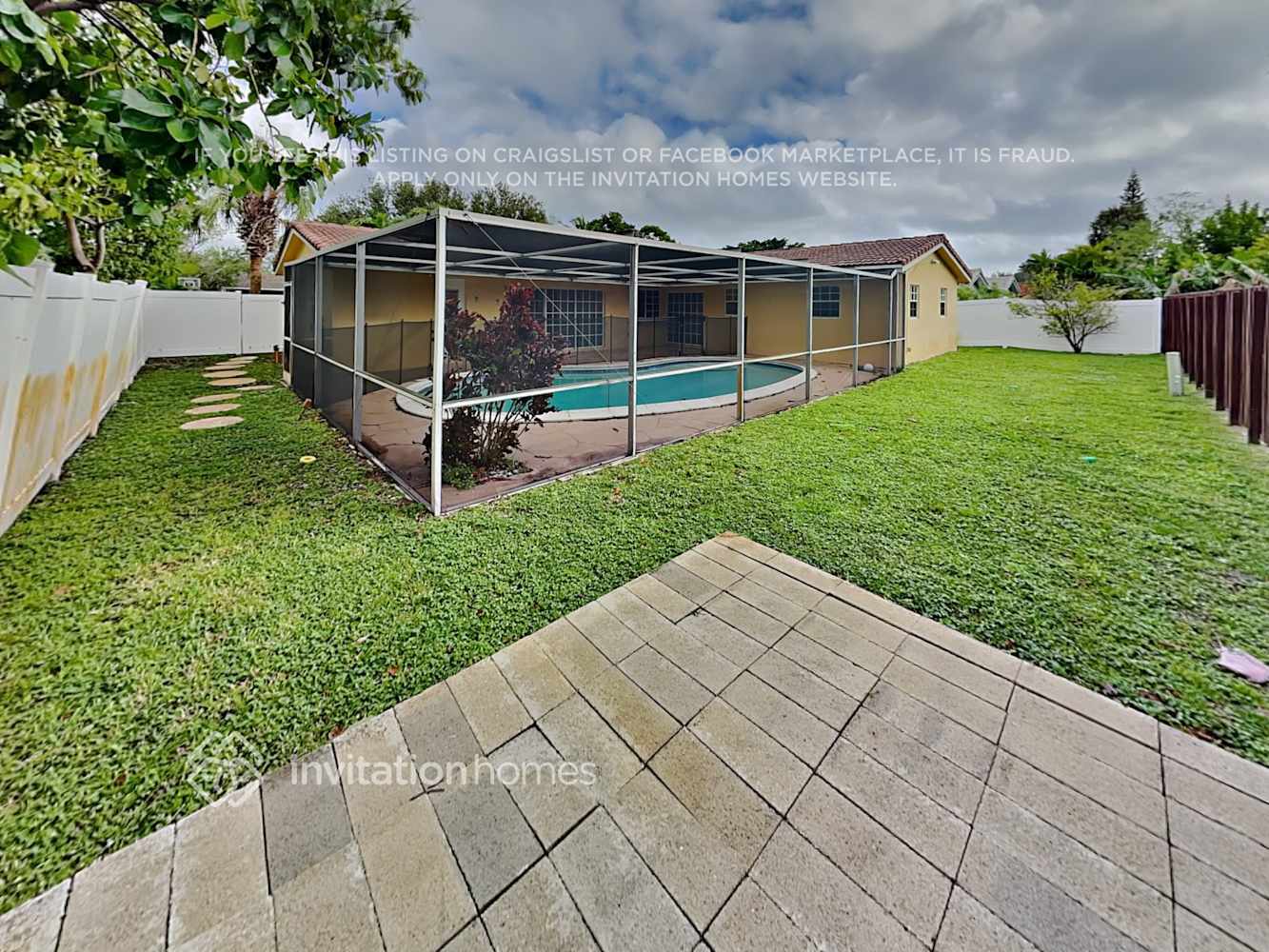Building Photo - 7512 NW 40th Pl