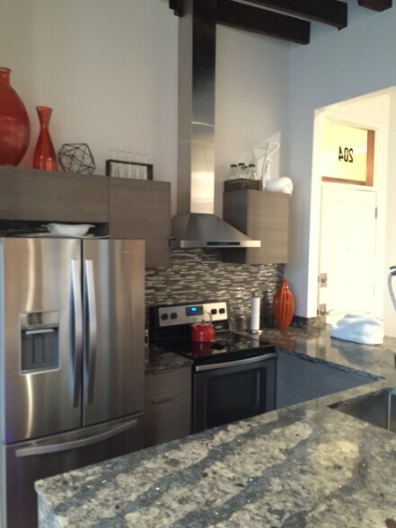 Building Photo - 2278 First St