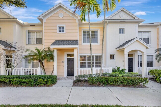 Building Photo - 826 Dakota Dr