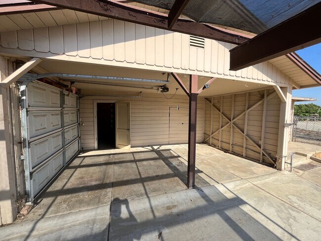 Building Photo - Private Showings Only! Charming Country Home Now Available!