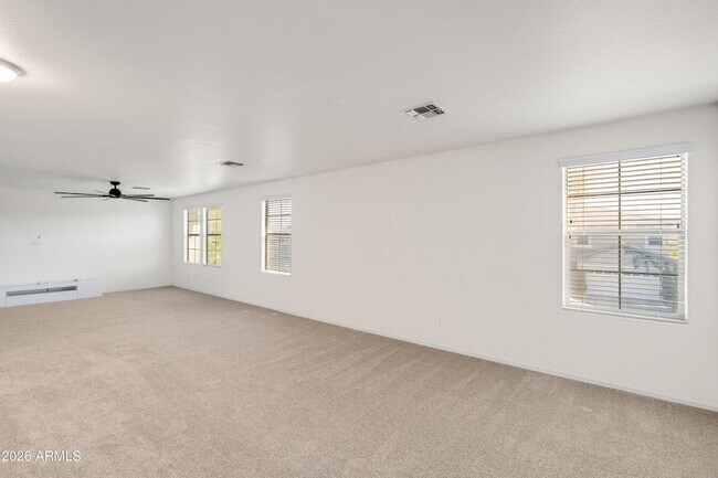 Building Photo - 1644 E Cielo Grande Ave