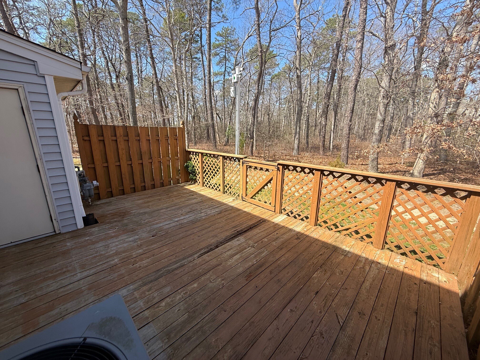 Building Photo - 32 Cherokee Dr