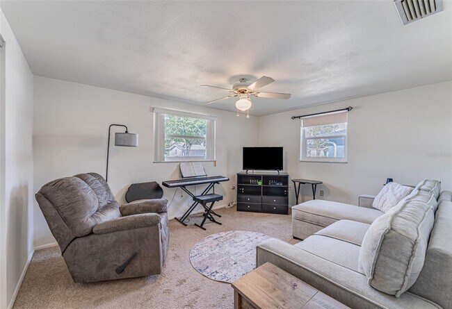 Building Photo - 7144 Kapp Ct