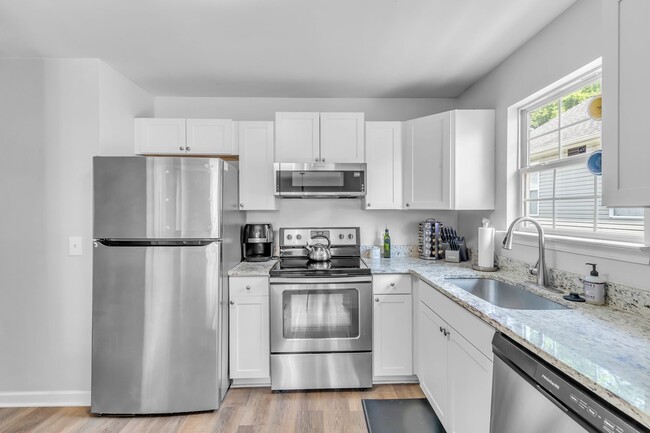 Building Photo - 2301 18th Avenue N