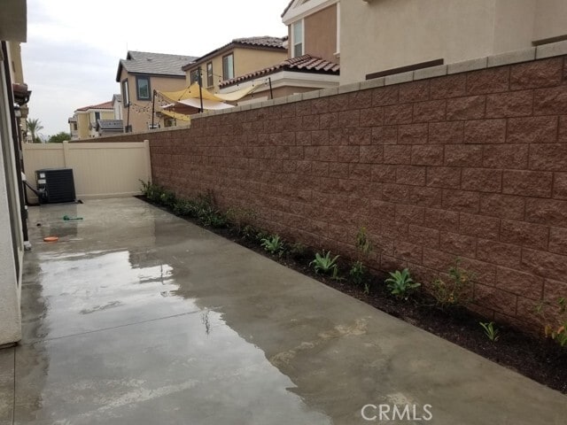 Building Photo - 7604 Channel View St