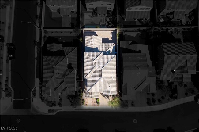 Building Photo - 632 Cultures St