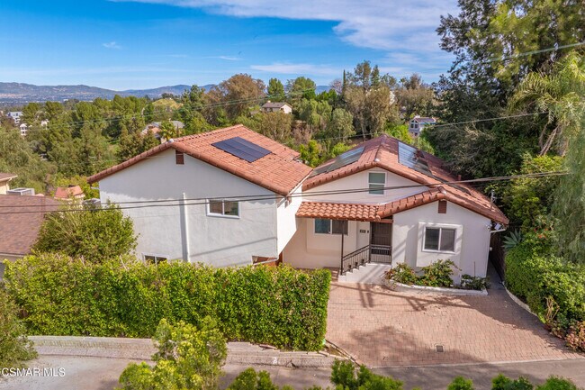Building Photo - 5076 Escobedo Dr