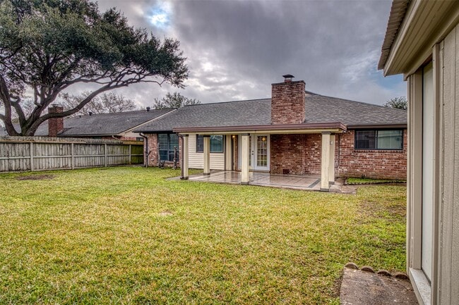 Building Photo - 22438 Coriander Dr