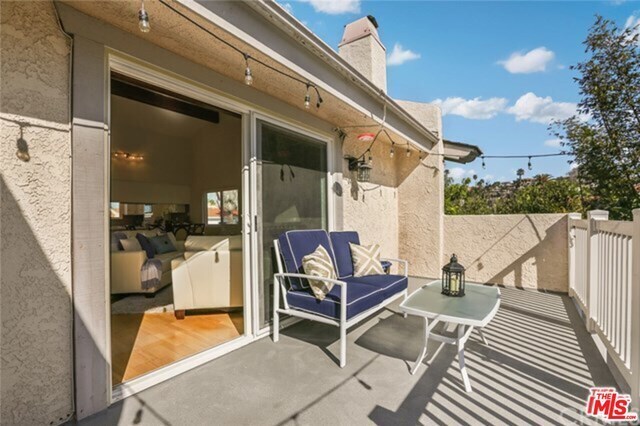 Building Photo - 710 N Guadalupe Ave