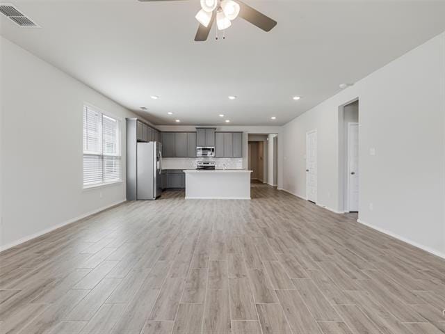 Building Photo - 5924 Hopkins Dr