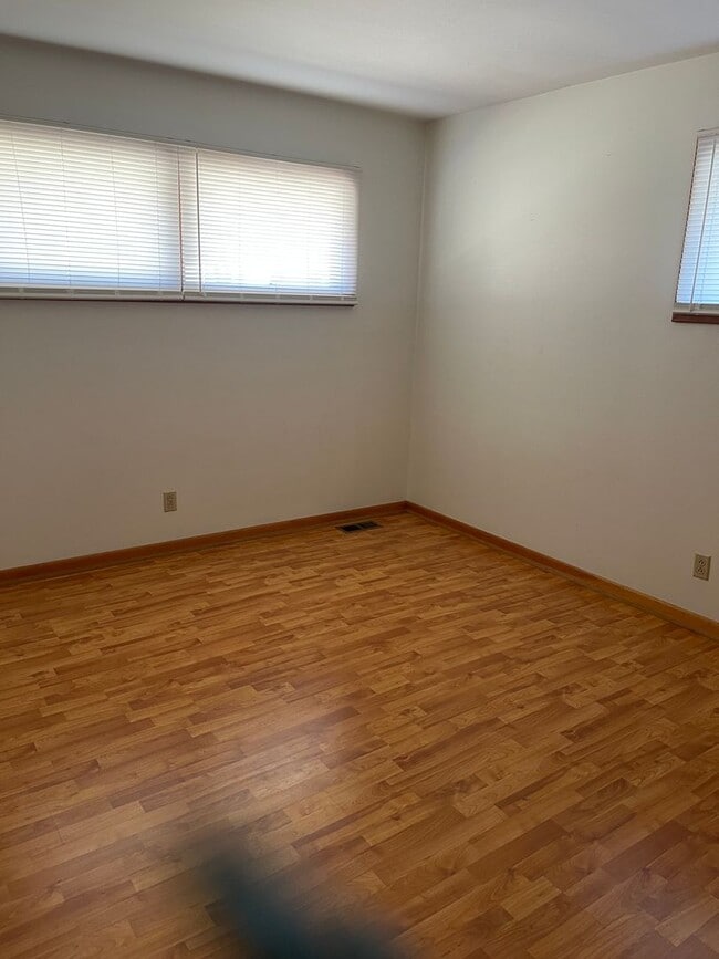 Building Photo - 3 Bedroom 2 Bath Brick Home Church Hill TN