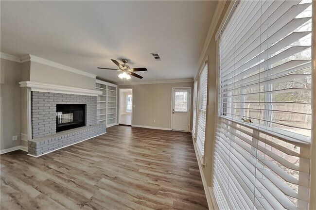 Building Photo - 2707 Bridgegate Cove NE