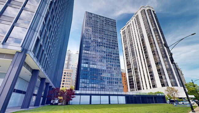 Primary Photo - 910 N Lake Shore Dr