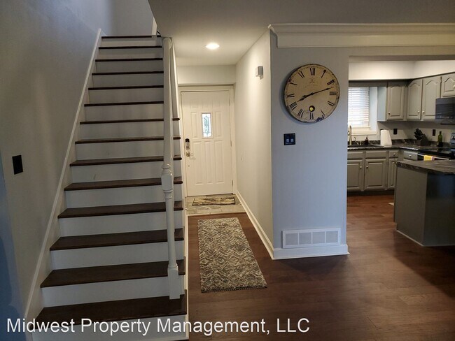 Building Photo - 3 br, 2.5 bath House - E 100-11 Green Mead...