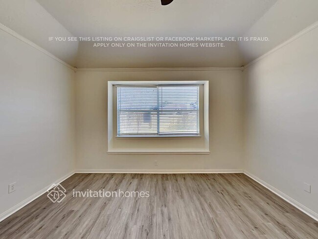 Building Photo - 907 Portsmouth Dr