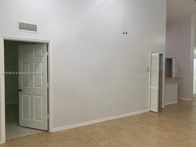 Building Photo - 1176 NE 32nd Ave