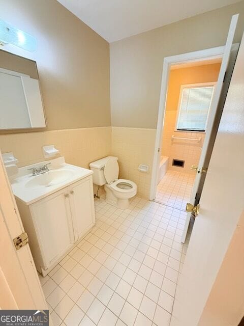 Building Photo - 1204 Edgewood Dr