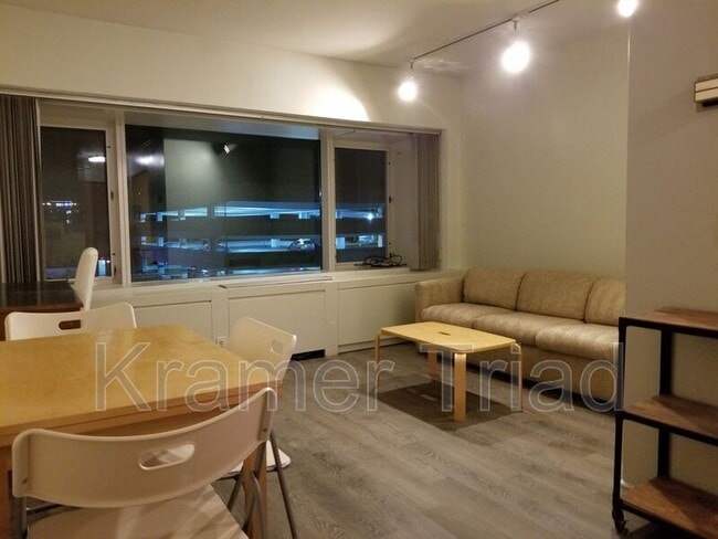 Building Photo - 555 E William St