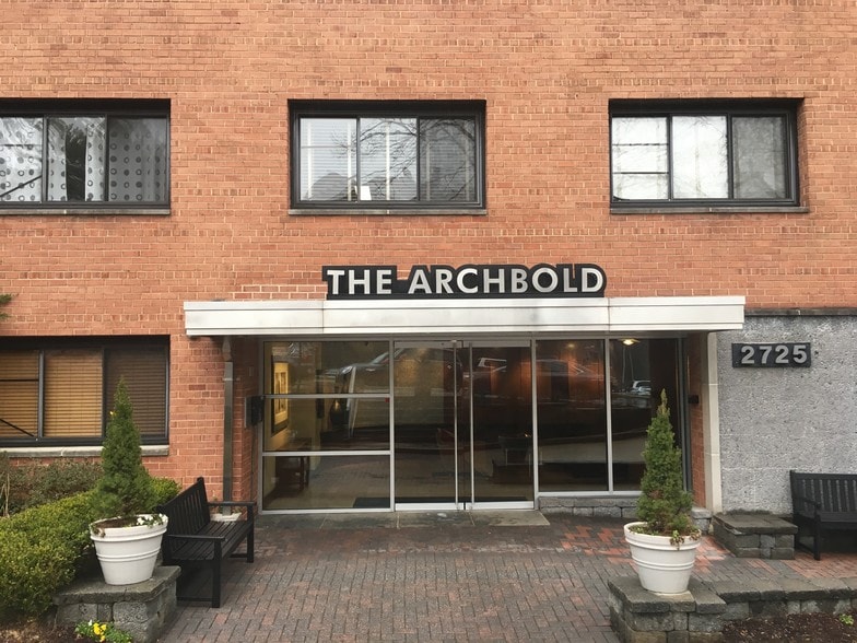 Entrance - 2725 39th St NW