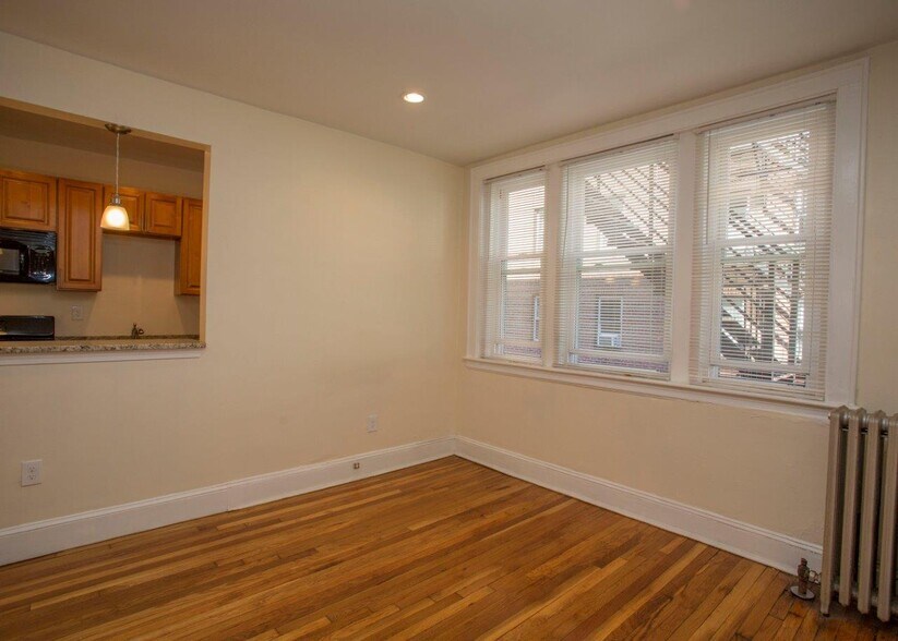Building Photo - 132 Highland Rd