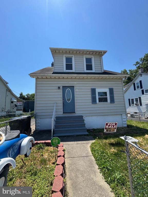 Building Photo - 105 Williams Ave