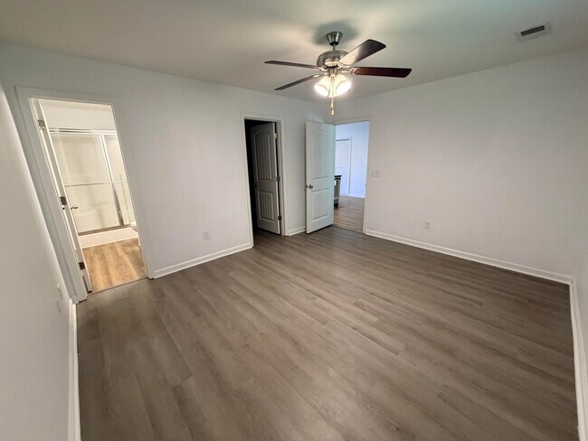 Building Photo - 2177 Stillpointe Dr