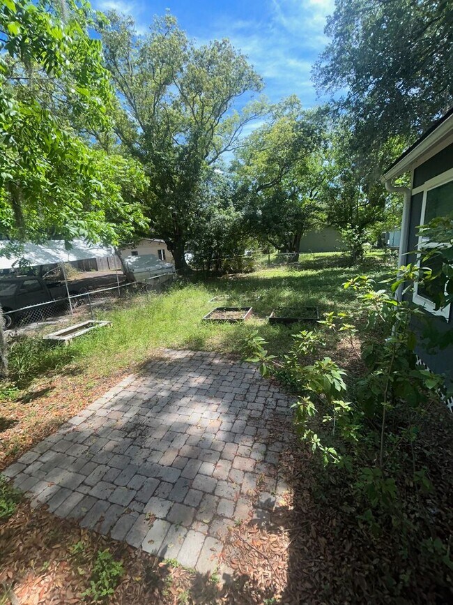 Building Photo - Beautiful 3 Bedroom 2 Bathroom in Sanford FL!