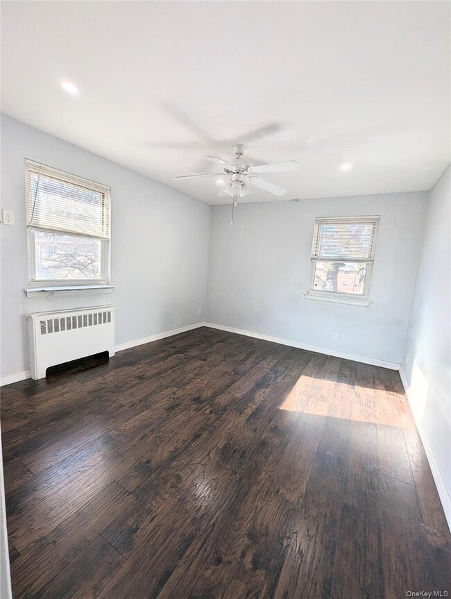 Building Photo - 82-32 Langdale St