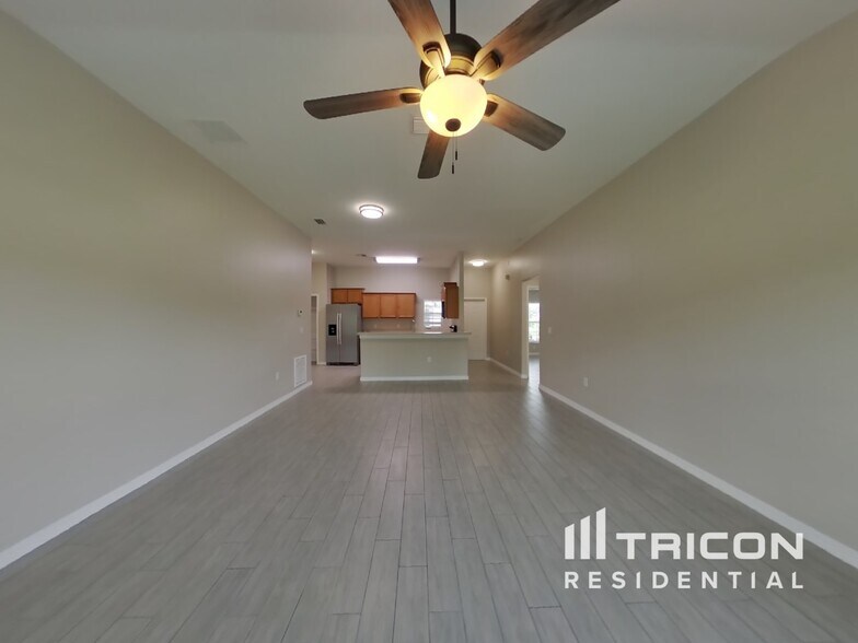 Building Photo - 4865 Hickory Stream Ln