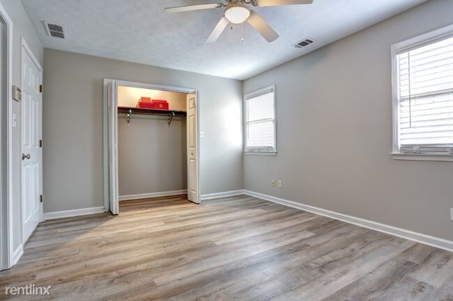 Building Photo - 2 br, 3 bath Townhome - 2844 Webb Bridge Rd.