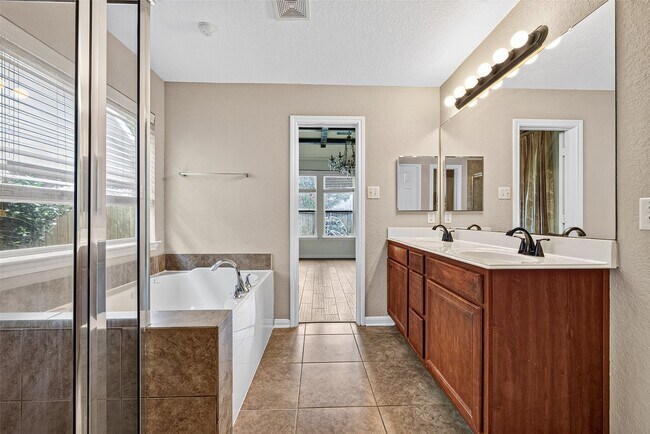 Building Photo - 26738 Henson Falls Dr