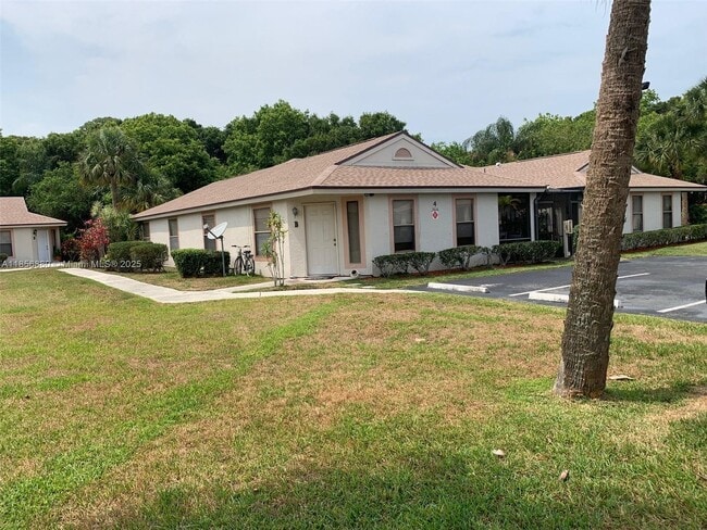 Primary Photo - 2816 Stoneway Ln