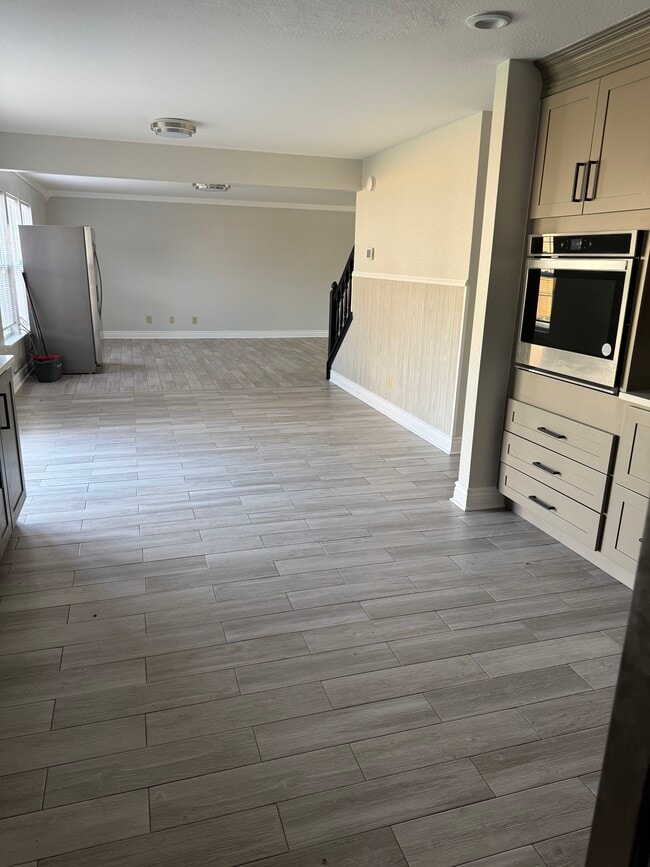 Building Photo - 10226 Crooked Stick Dr