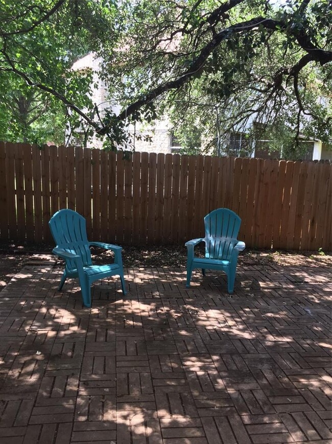 Building Photo - 13302 Marrero Dr