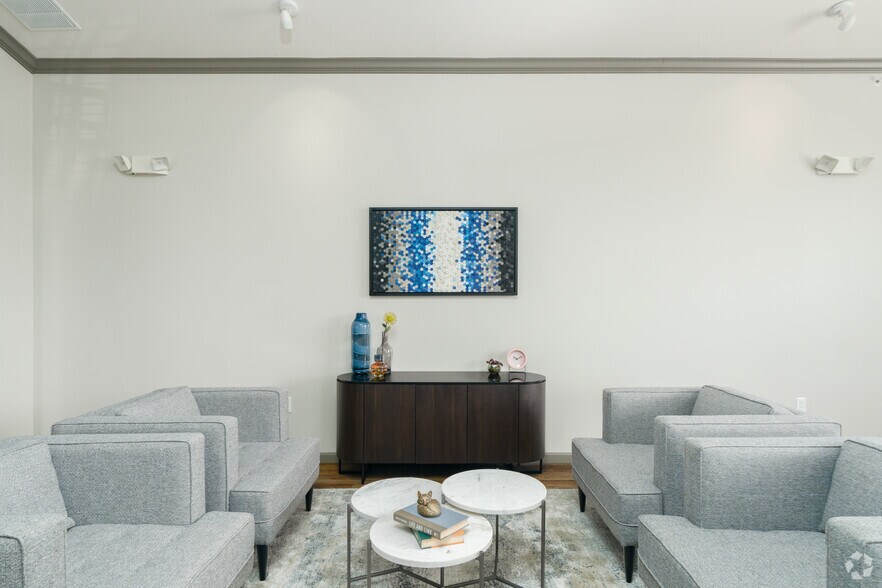 Clubhouse - Celtic Crossing