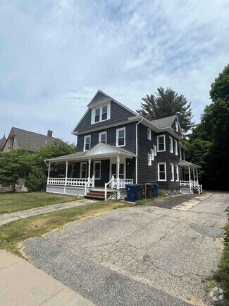 Building Photo - 325 Prospect St