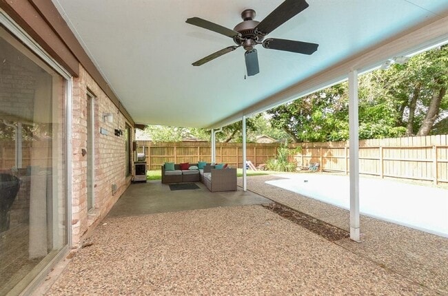 Building Photo - 3514 W Creek Club Dr