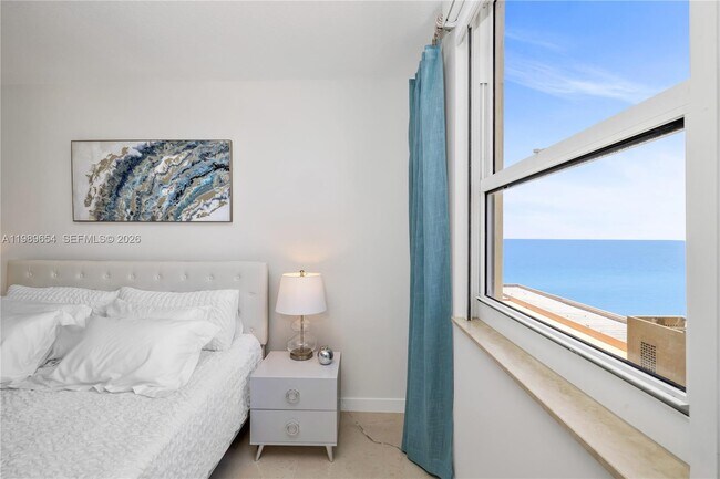 Building Photo - 2080 S Ocean Dr