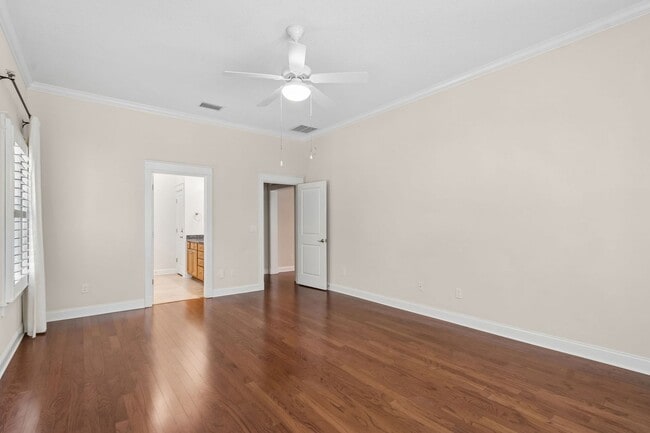 Building Photo - 4BR/3BA Home in Fernandina Beach – Great Location!