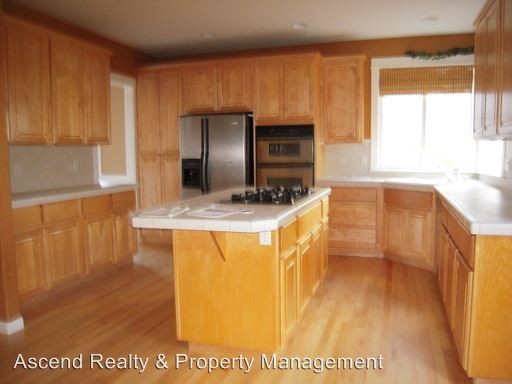 Building Photo - 7732 SW Carrollon Dr