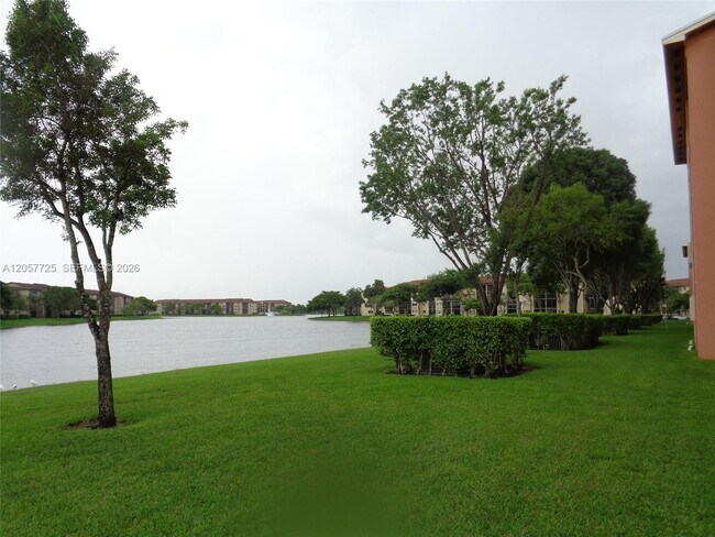 Building Photo - 701 SW 141st Ave