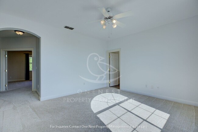Building Photo - Rocklin beauty, 5 bdrm, 3.5 bth + bonus room!